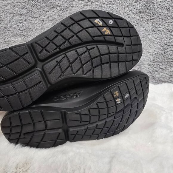 Oofos Oocoozie Men's Black Mule Slide Vegan Sherpa Fuzzy Sizwa New Recovery - Picture 7 of 11